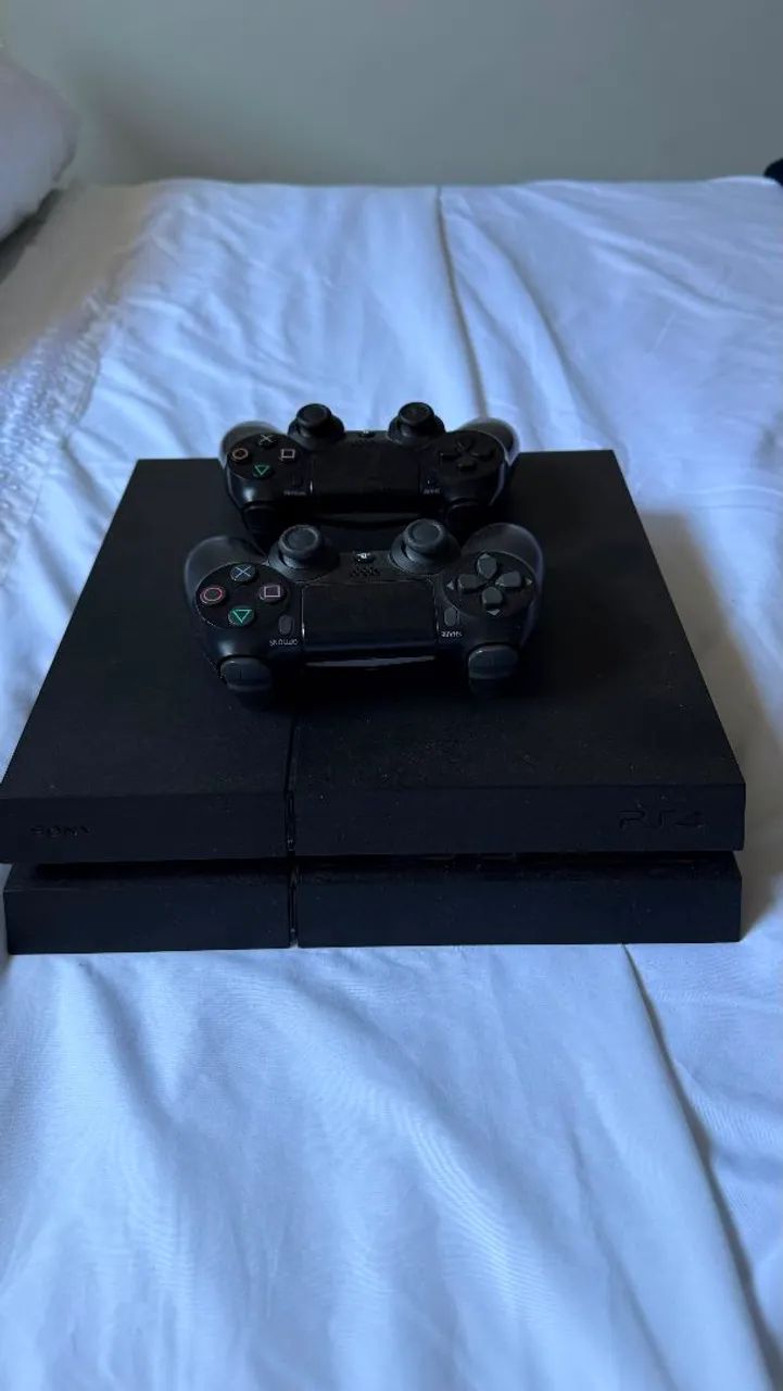 Ps4 1tb 2 controles - Foto 2
