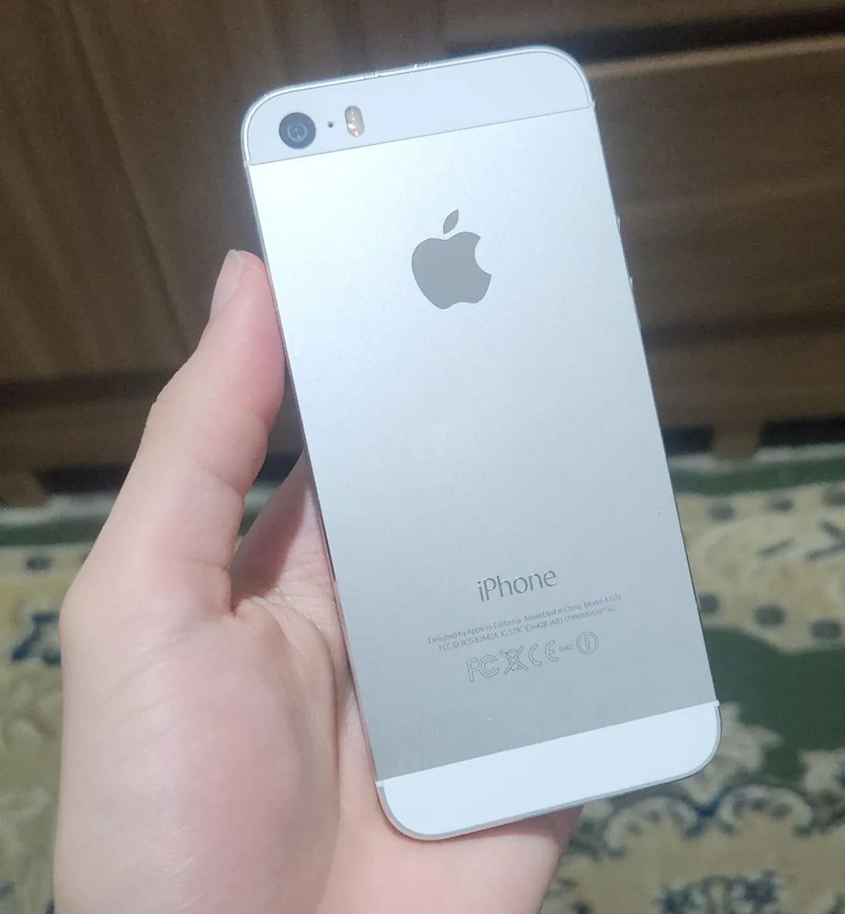 iPhone 5s 32GB - Branco/Prata (Estado de Novo)<br> - Foto 3