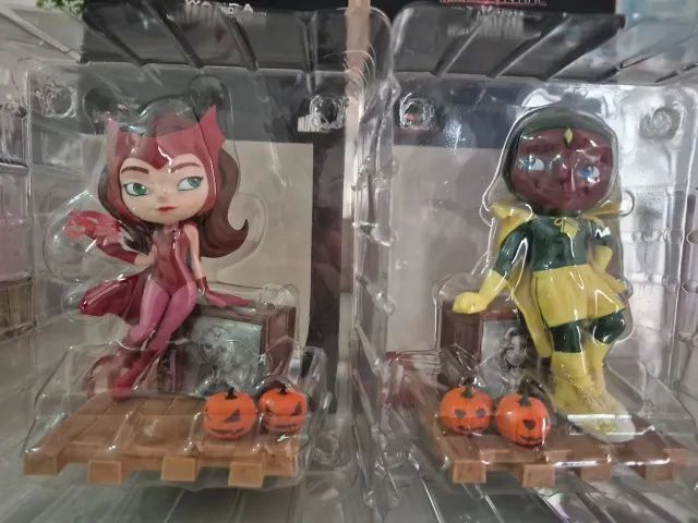Figure - Minico Wanda & Visão - Versão De Halloween - Iron Studios - Foto 3