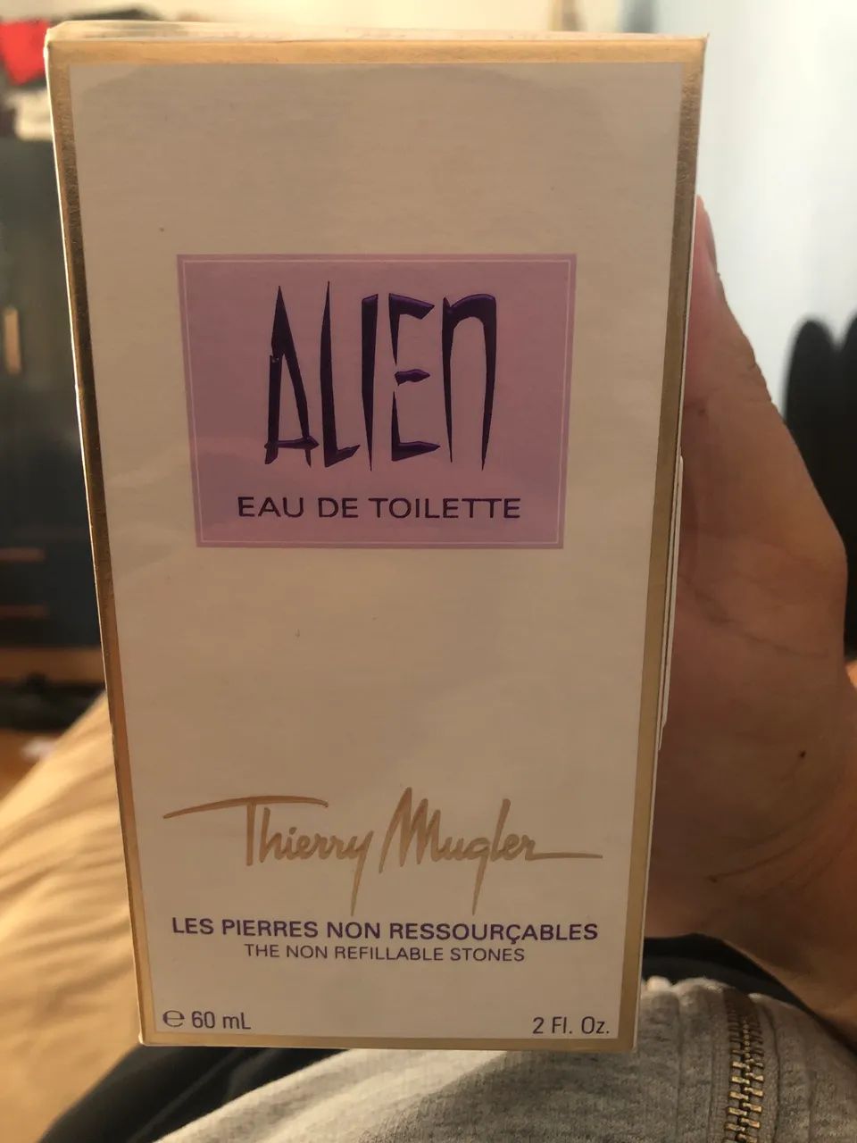 EAU DE TOILETTE