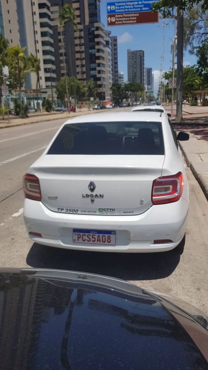 Renault Logan Expression Flex 1.6 16V 4P 2019 - Foto 2