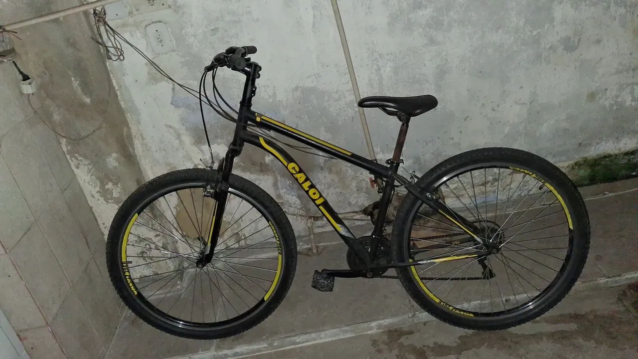 Vendo bicicleta caloi aro 29 - Foto 2