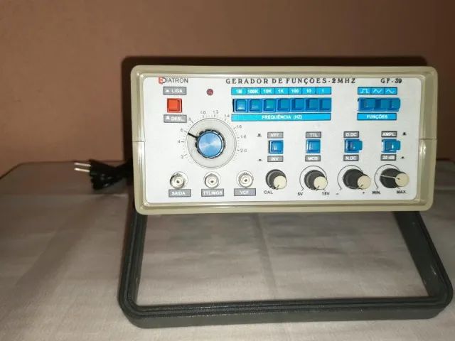 Gerador de funções Diatron  - Foto 2