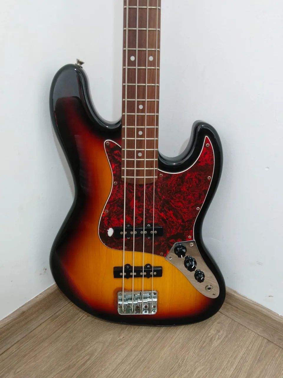 Contrabaixo Eagle Jazz Bass - Foto 3
