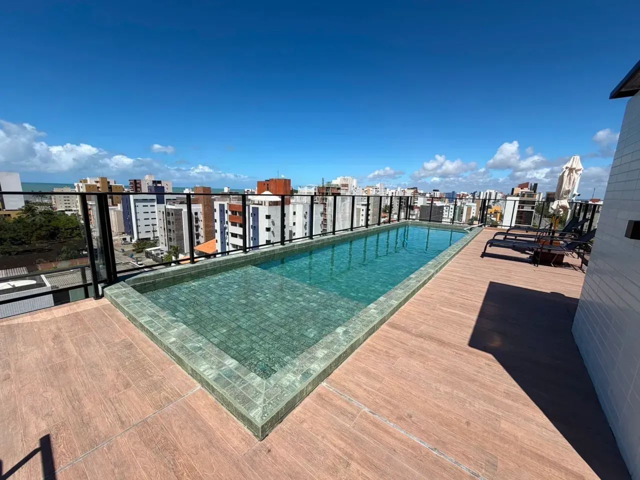 Lindo apartamento em Intermares a 150 metro do Mar