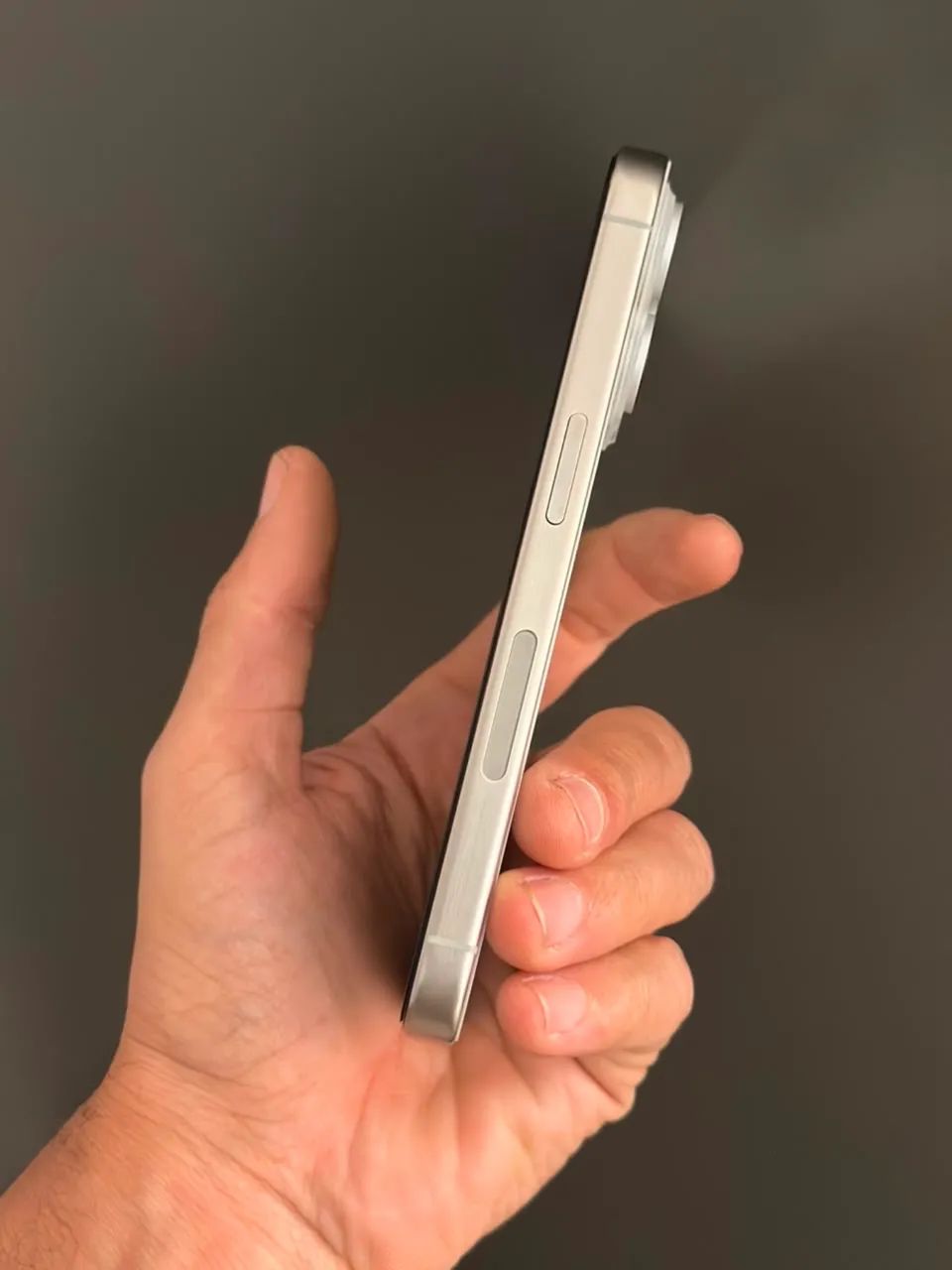 iPhone 15 pro titânio 128GB - Foto 4