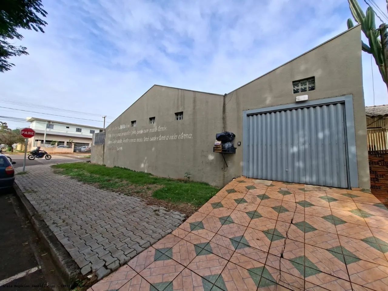 Casa ampla à Venda no Centro de Campo Mourão! - Foto 3