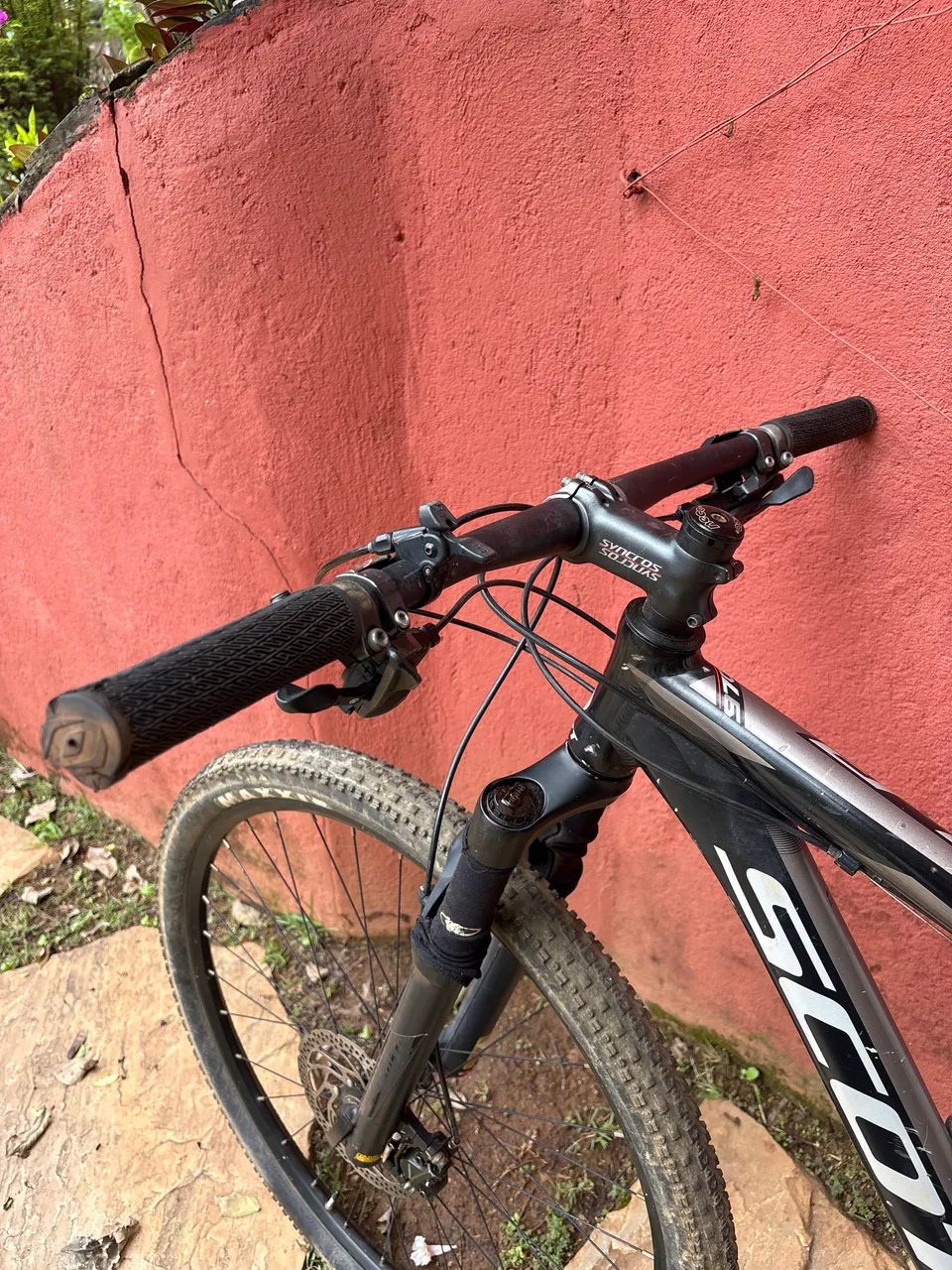 Bicicleta Scott com pedaleira - Foto 2