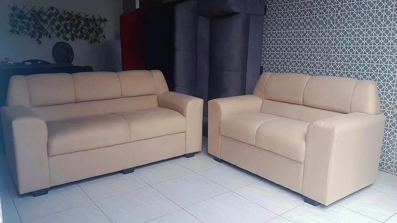 Kit sofá 2 e 3 lugares 