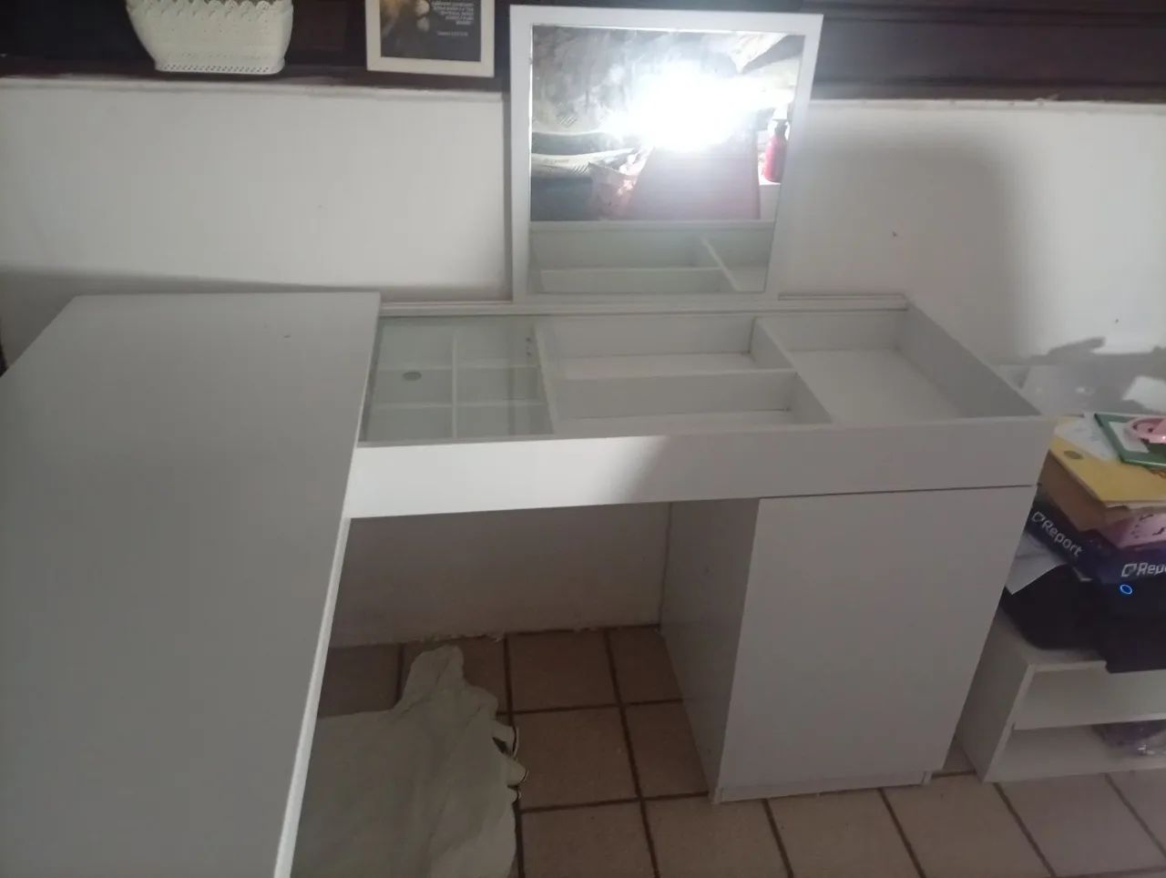 Vendo mesa em L com espelho  - Foto 2