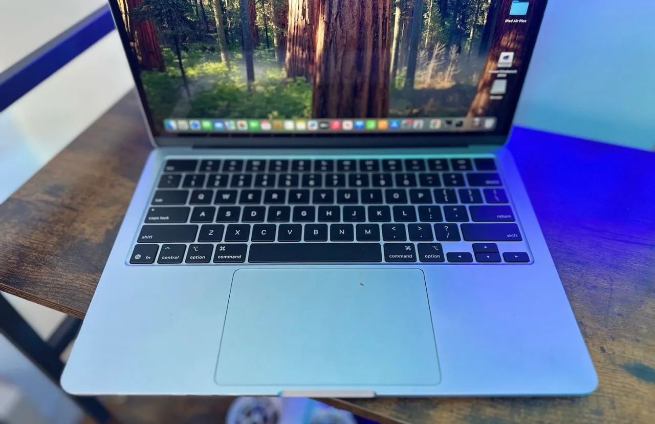 MacBook M4 Air 16Gb 256Gb Excelente estado - Foto 3