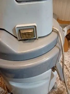 Aspirador de água e pó bonito em estado de novo - Foto 2