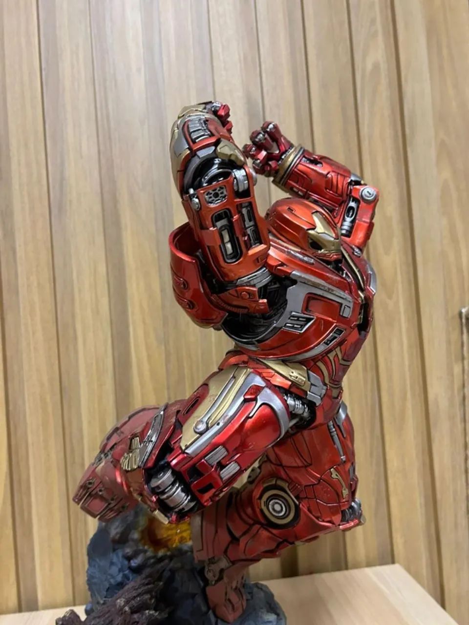 HULKBUSTER 1/10 IRON STUDIOS INFINITY WAR