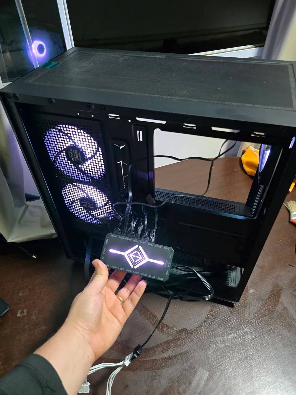 Gabinete gamer MONTECH XR + CONTROLADORA + Controle - Foto 3