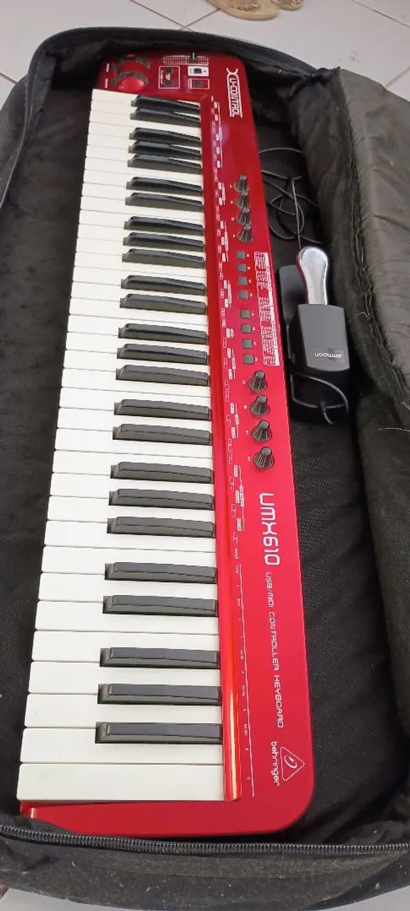 Controlador behringer umx610 - Foto 3