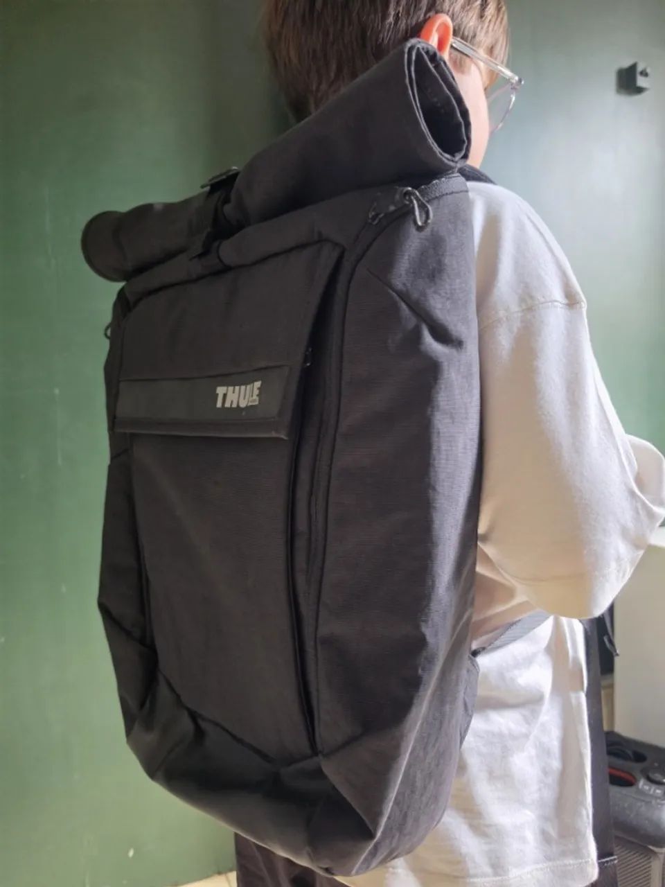 Mochila Thule Paramount 24L Roll-Top para Notebook 15,6 - Foto 2