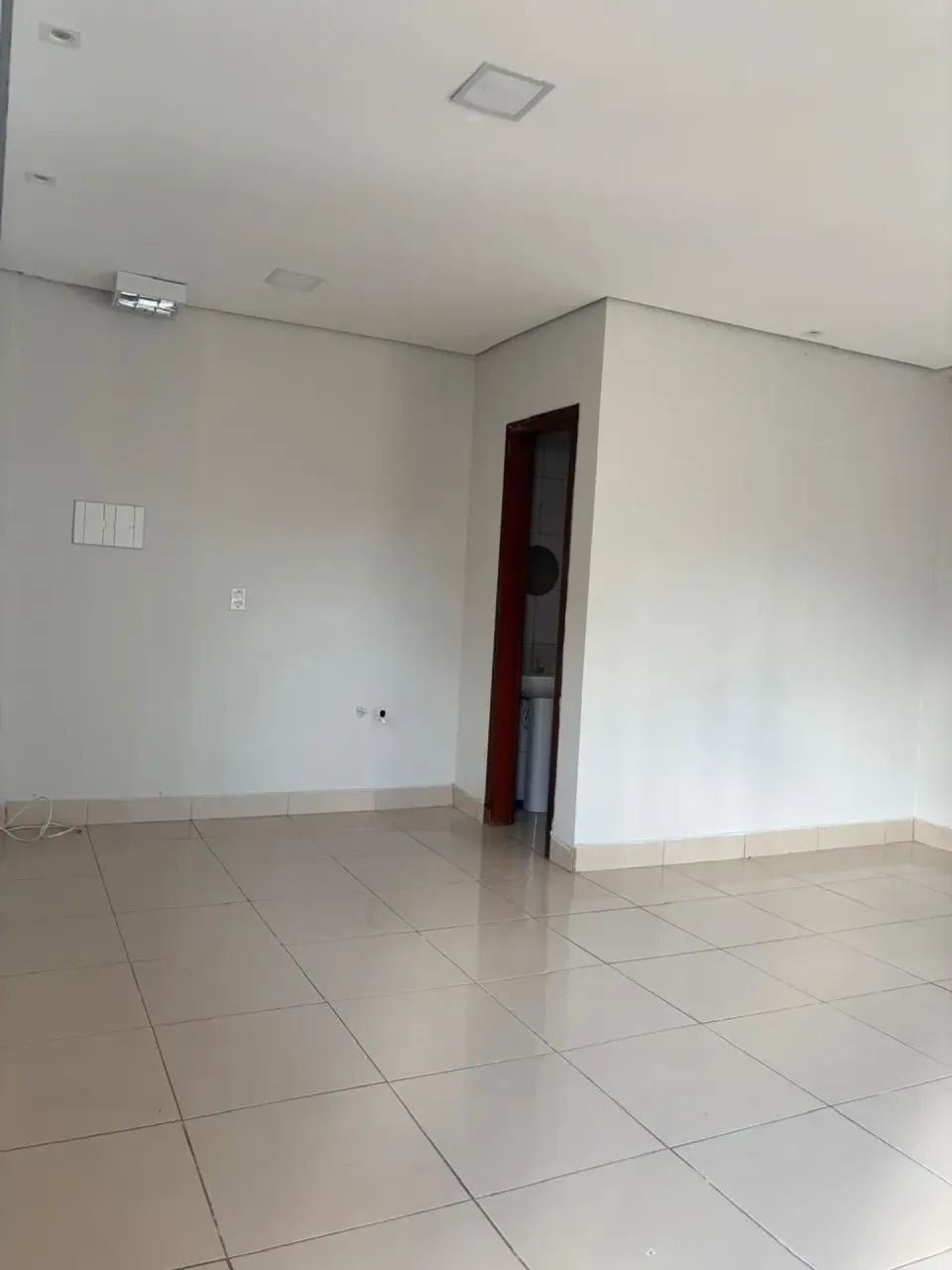 Sala comercial  para aluguel com 30 metros quadrados com 1 quarto em Dom Aquino - Cuiabá - - Foto 3