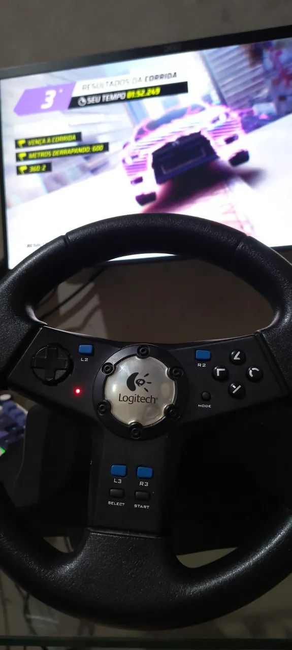 Volante Logitech, ps2 e Pc