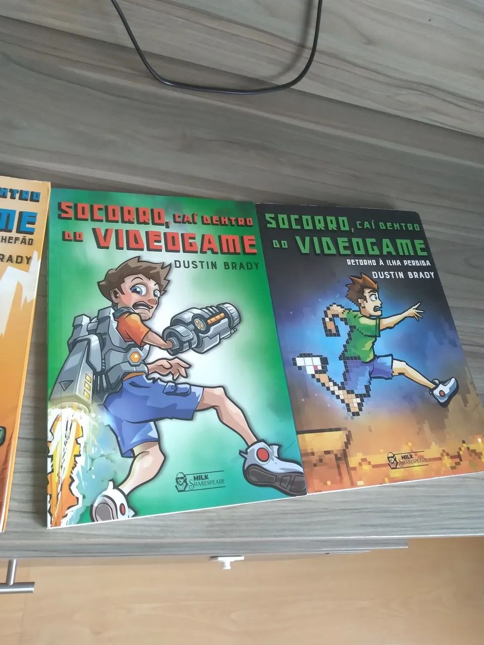 Coleção de livro Socorro cai dentro do videogame  - Foto 2