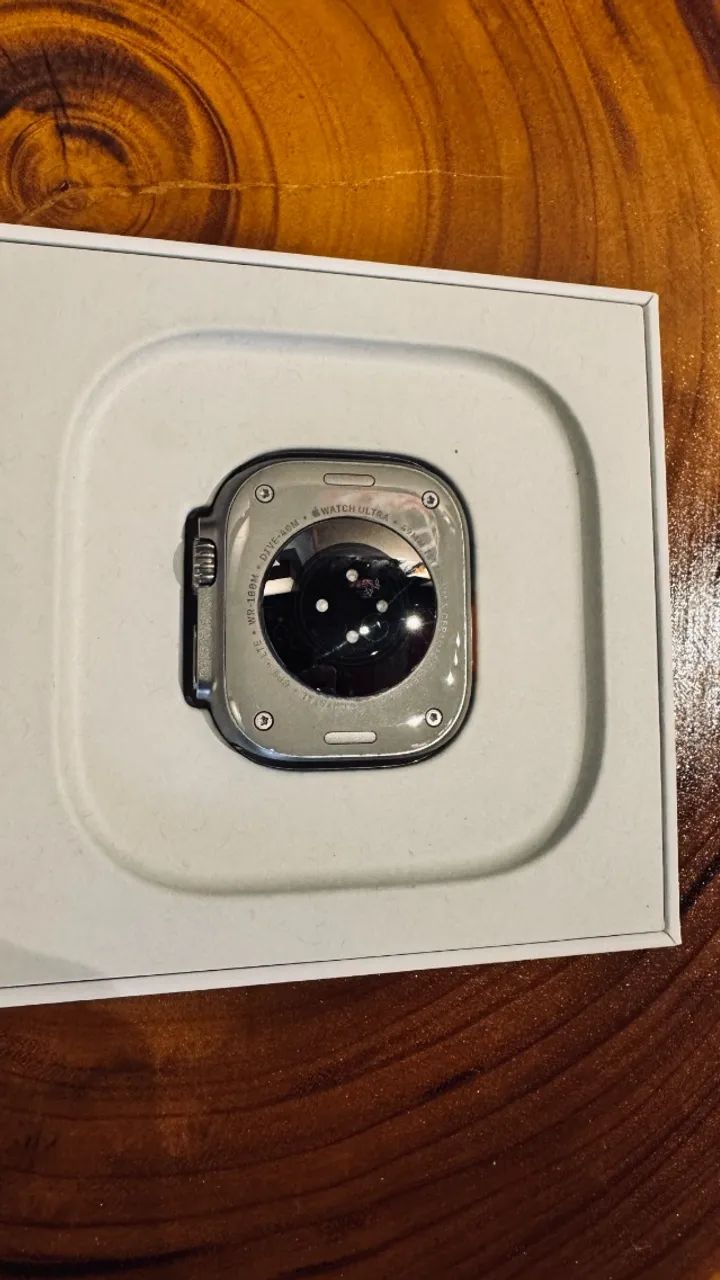 Apple Watch Ultra 2 - Foto 2