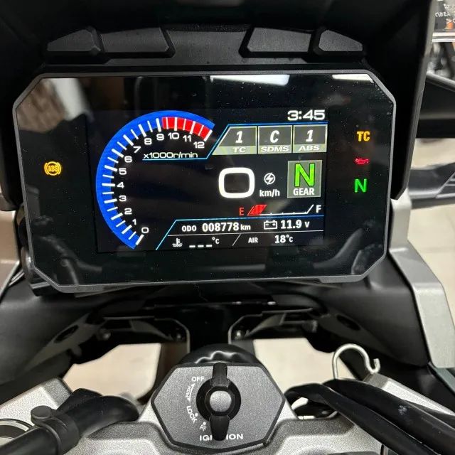 SUZUKI DL 1050 V-STROM - Foto 4
