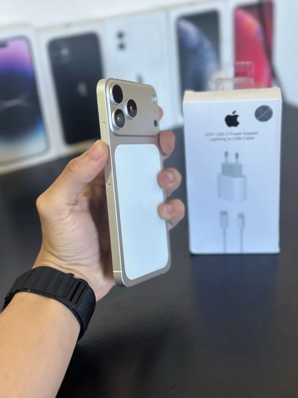 iPhone XS Max na carcaça do 17 pro Max  - Foto 2