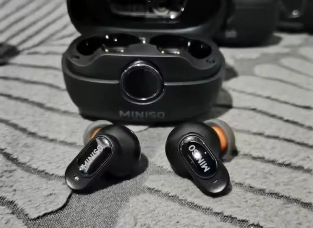 Fone bluetooth Miniso R$ 55 - Foto 3