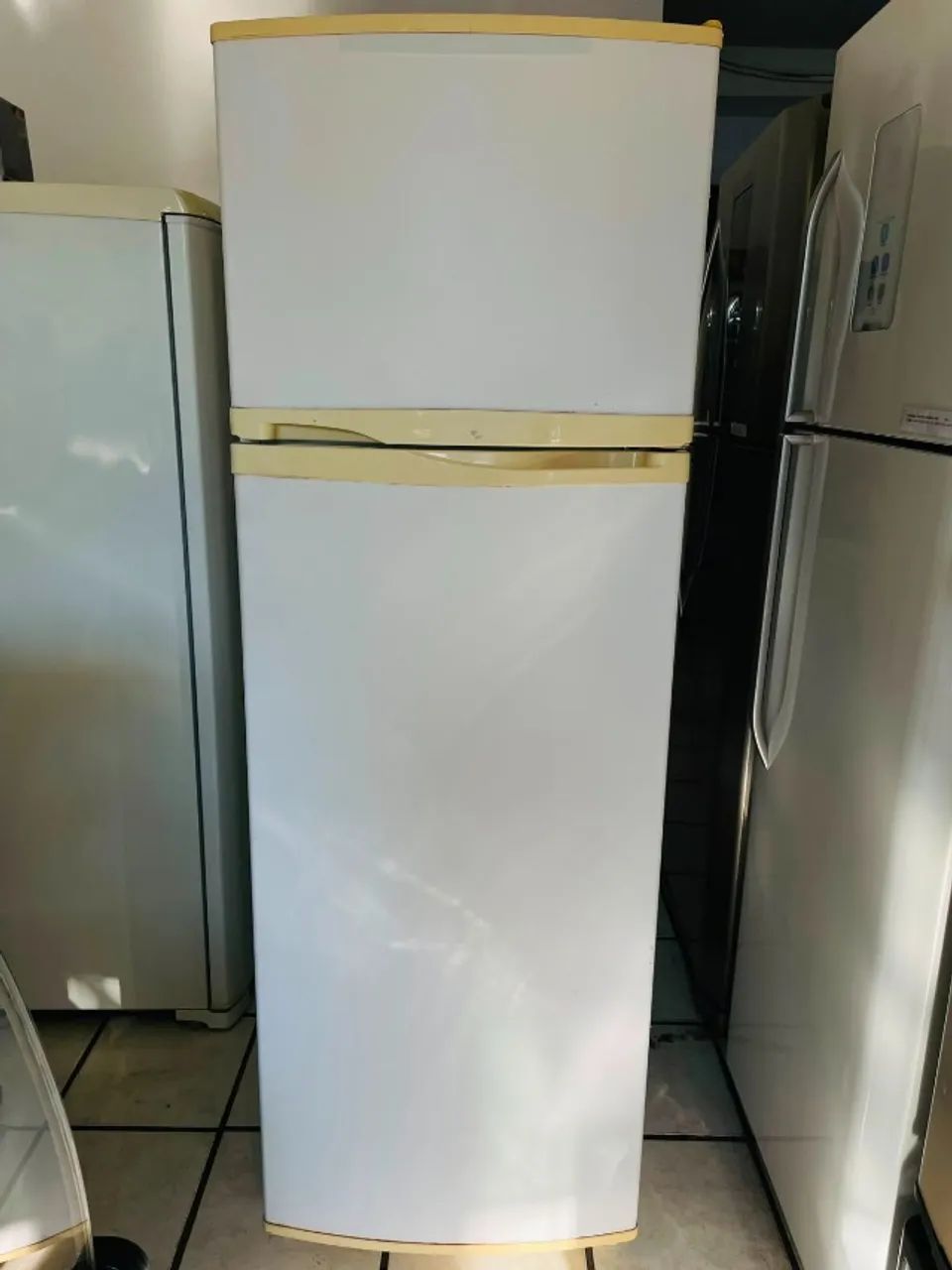 Refrigerador Consul 362L