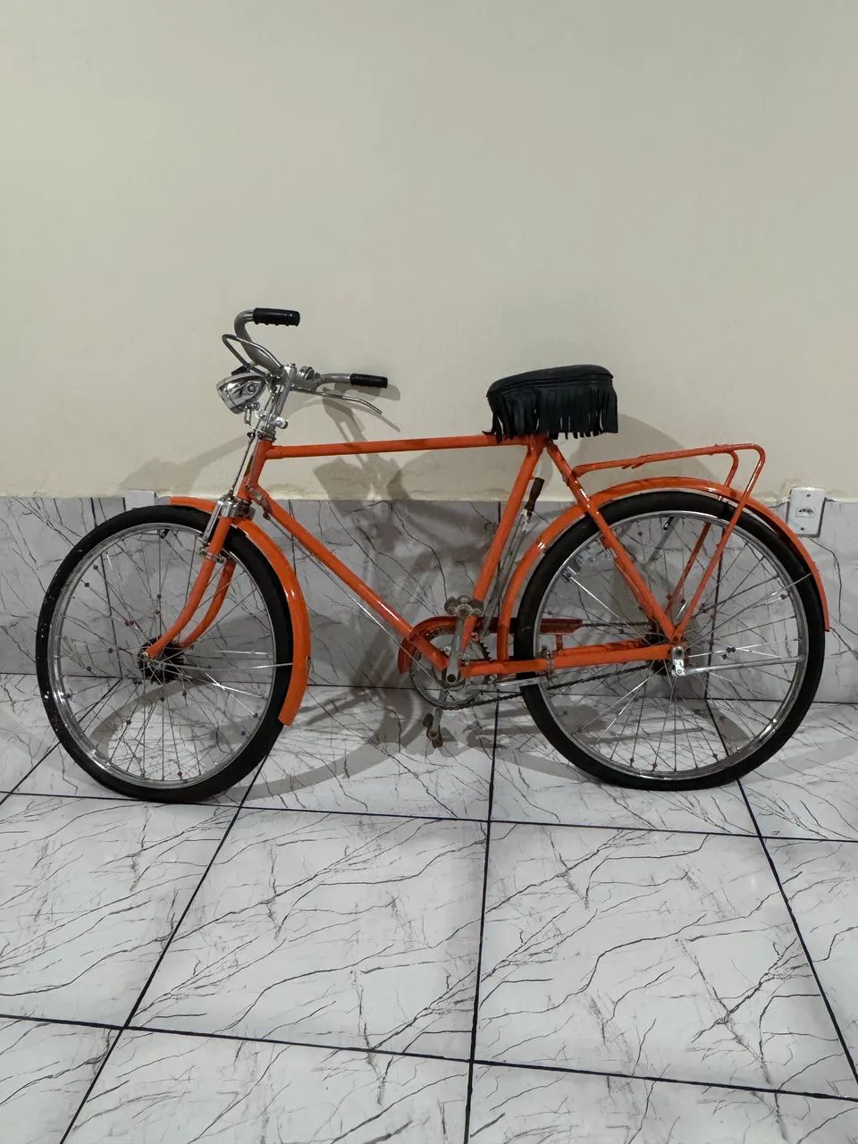 ? BLUEBIRD ANTIGA - PEÇA LINDA E DIFERENCIADA ?  - Foto 4