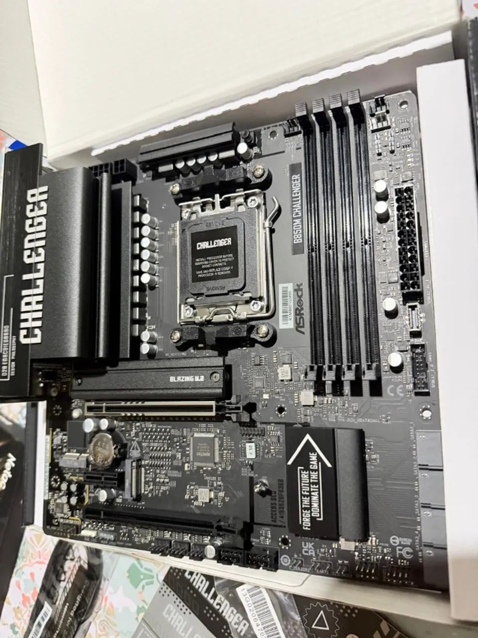 Placa-Mãe ASRock B850M Challenger - AM5 (Nova e Lacrada com Nota Fiscal) - Foto 3