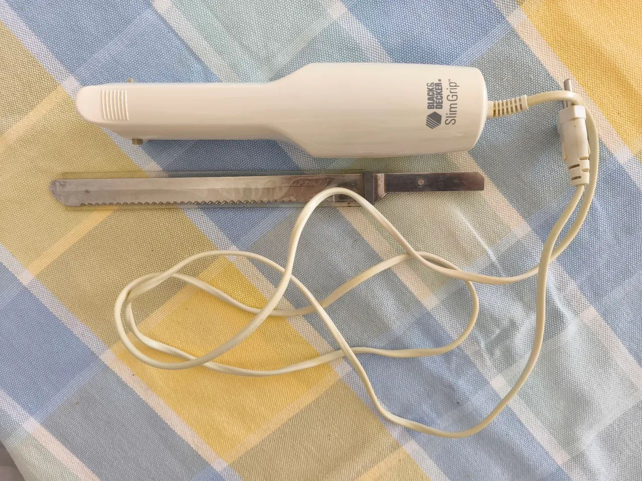 Faca elétrica Black Decker  - Foto 2