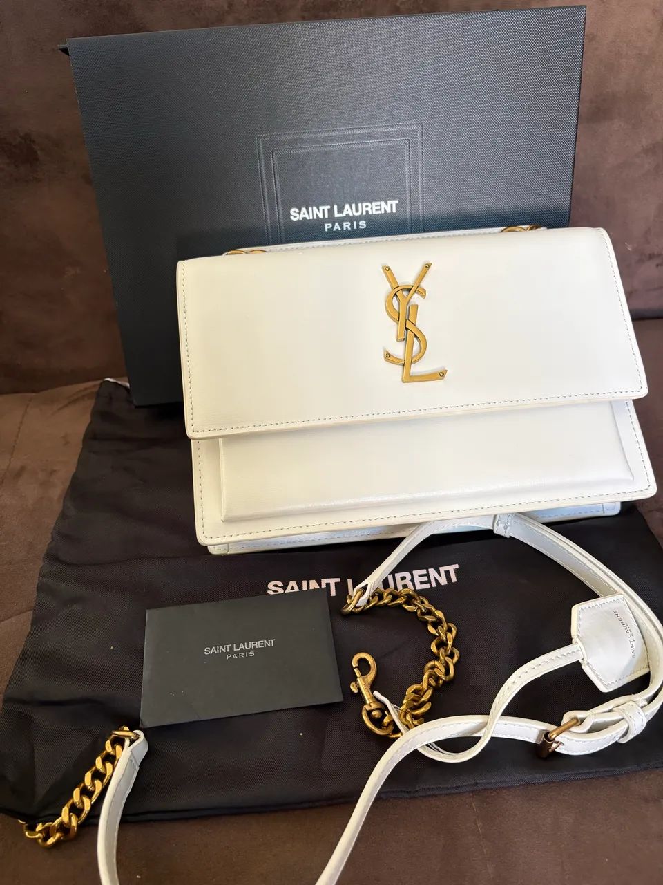Bolsa Yves saint laurent couro branco com ferragens douradas nova - Foto 2