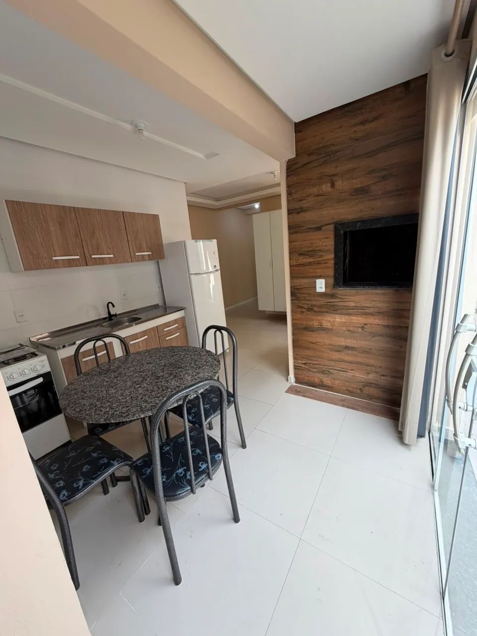 Vendo apartamento térreo, com área externa, Ingleses do Rio Vermelho  - Foto 4