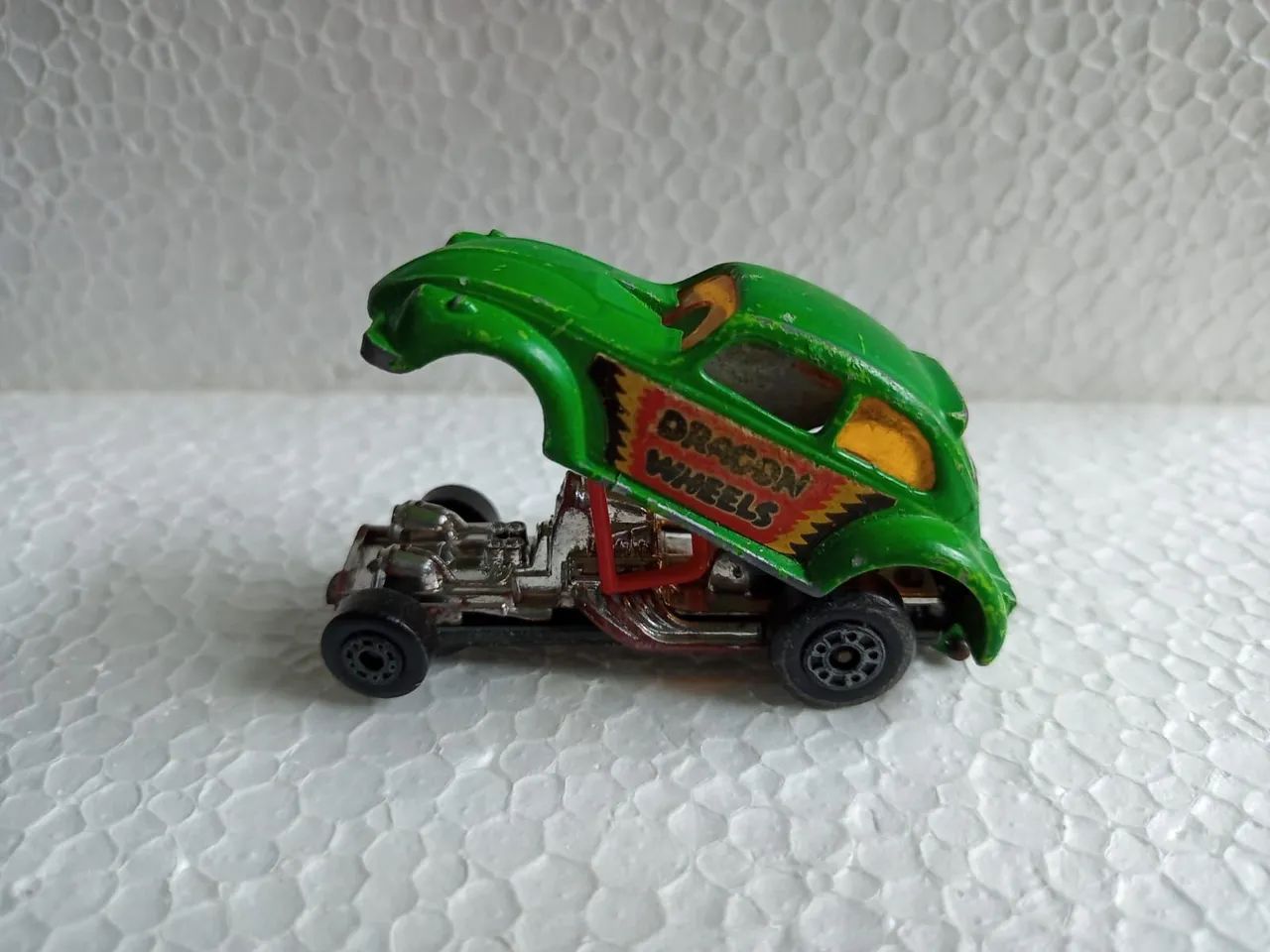 Carrinho Matchbox Dragon Wheels super fast - Foto 2