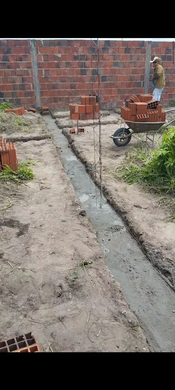 Terreno com piscina e vão já levantado e deck  - Foto 4
