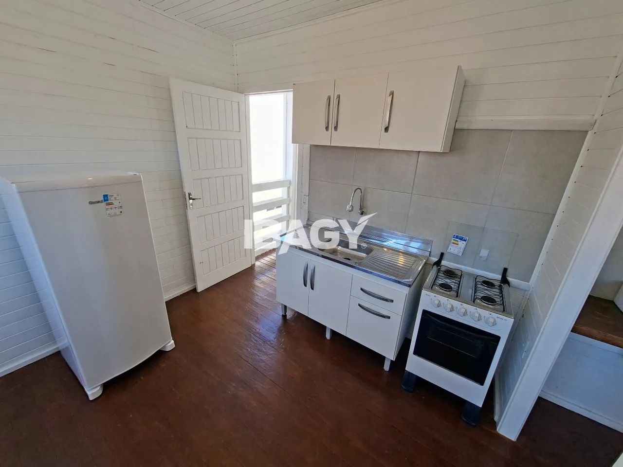 Excelente Apartamento 1 dormitório(s) em Carianos - Florianópolis - Foto 2