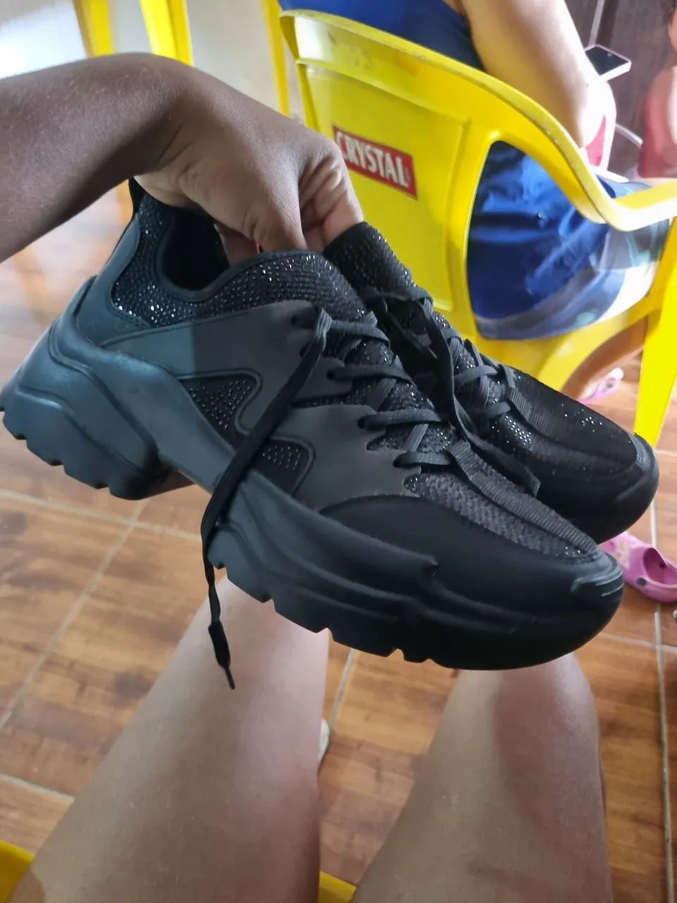 Tênis preto com brilho zara - Foto 3