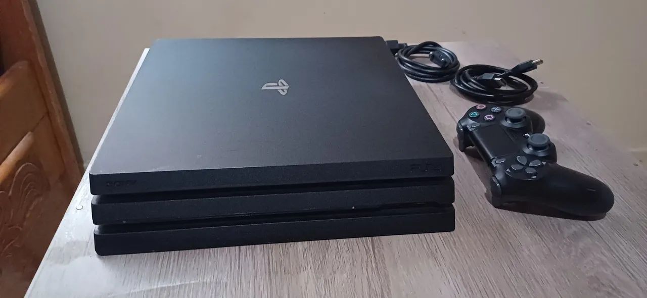 Playstation 4 Pro 4K 1tera aceito cartão 