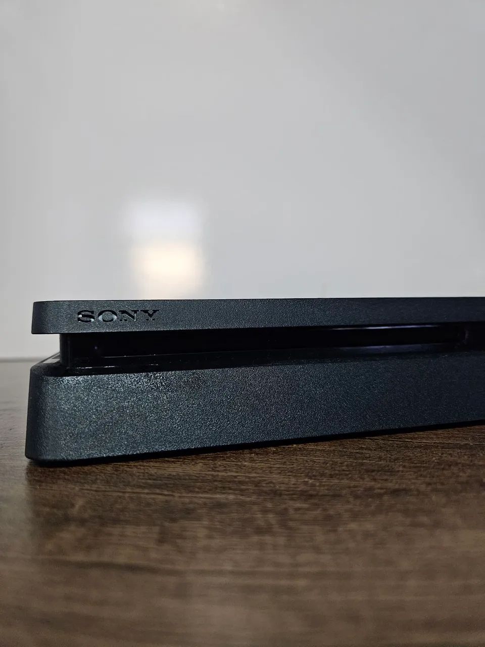 PS4 SLIM 1TB + 3Jogos - Foto 4