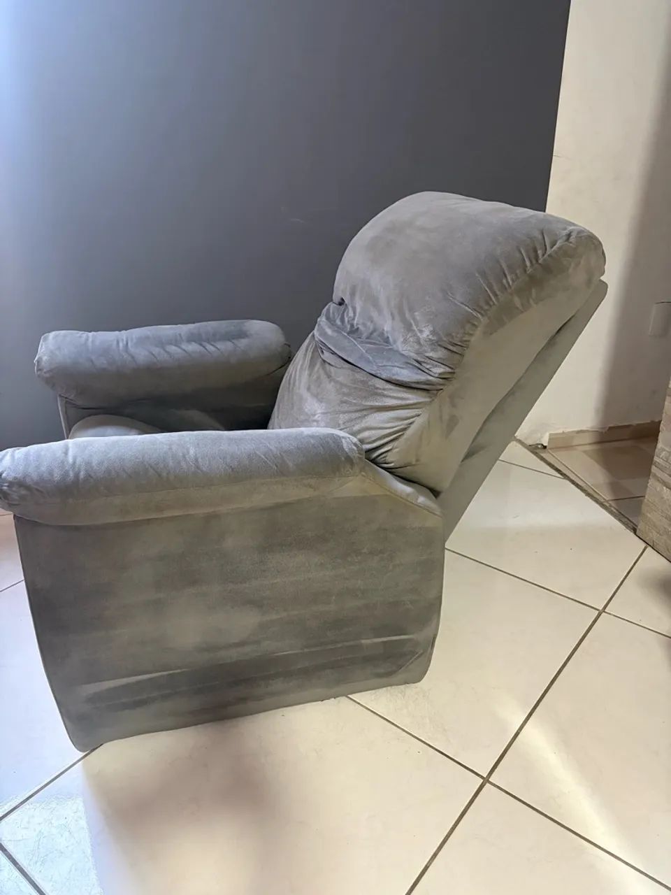 Poltrona reclinável  - Foto 2