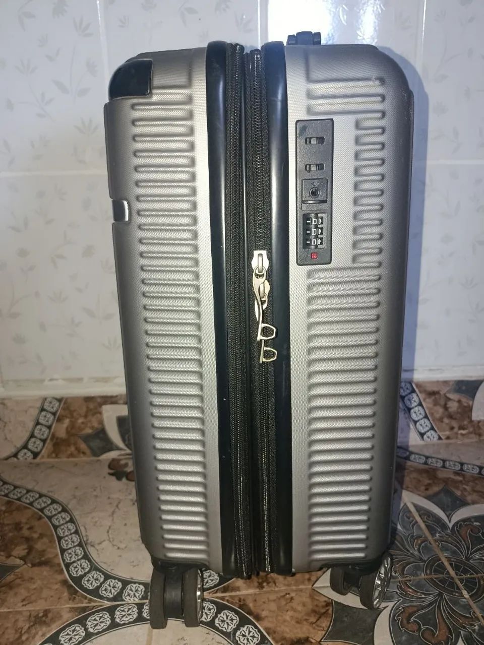 Mala em perfeitas condições  - Foto 2