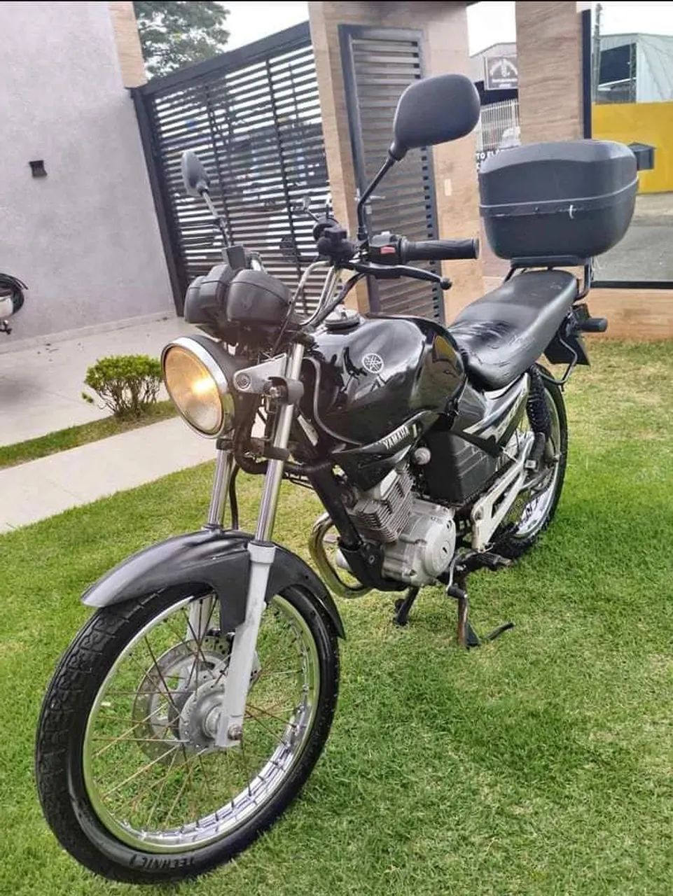 YBR 125 ESD 2004