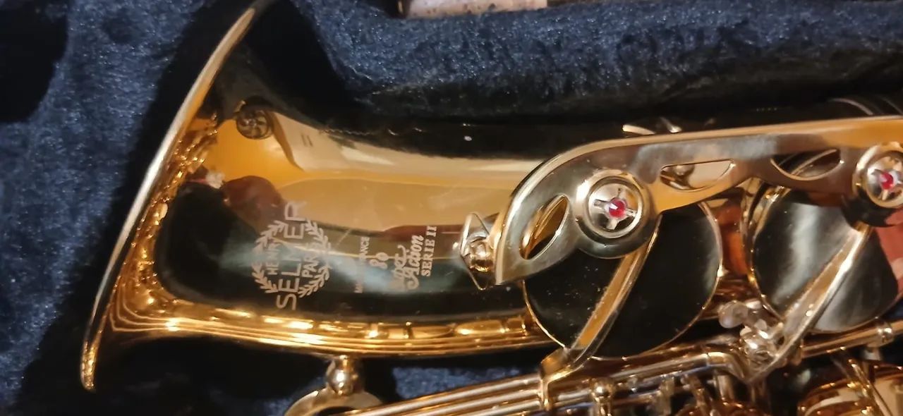 Saxofone ? alto da marca Selmer Paris  - Foto 3