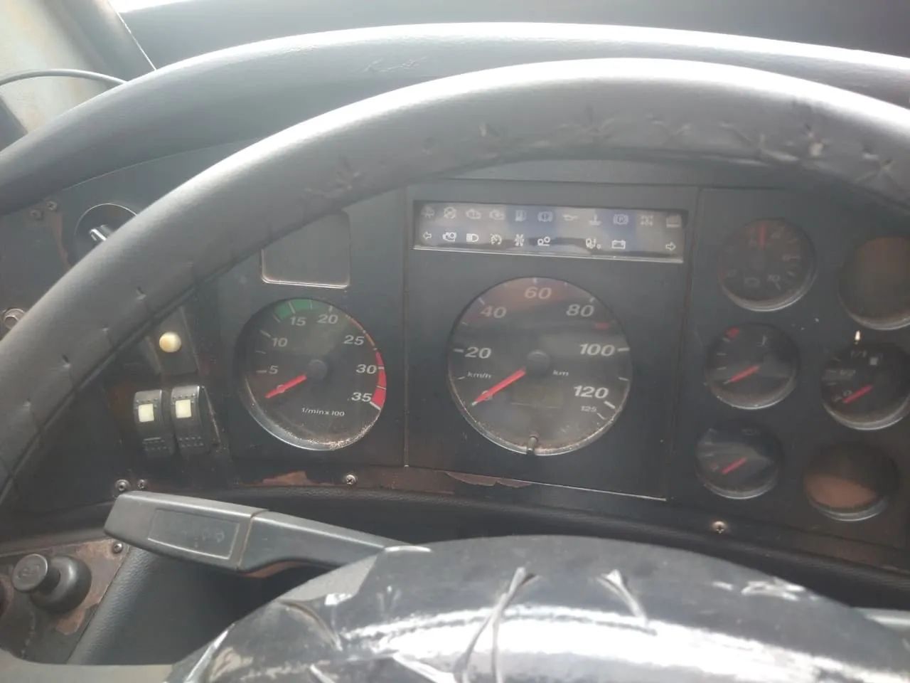 Vw/9150 NEOBUS THUNDER  - Foto 4