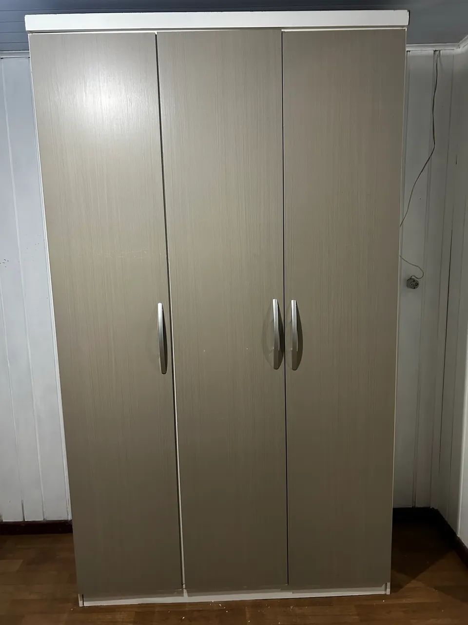 Roupeiro 3 portas  - Foto 4
