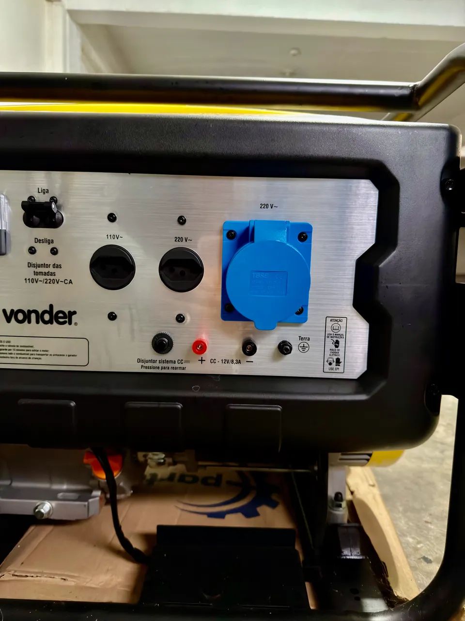Gerador Vonder GGV 7100 a Gasolina | Partida Elétrica | 110V/220V | Excelente Estado - Foto 3