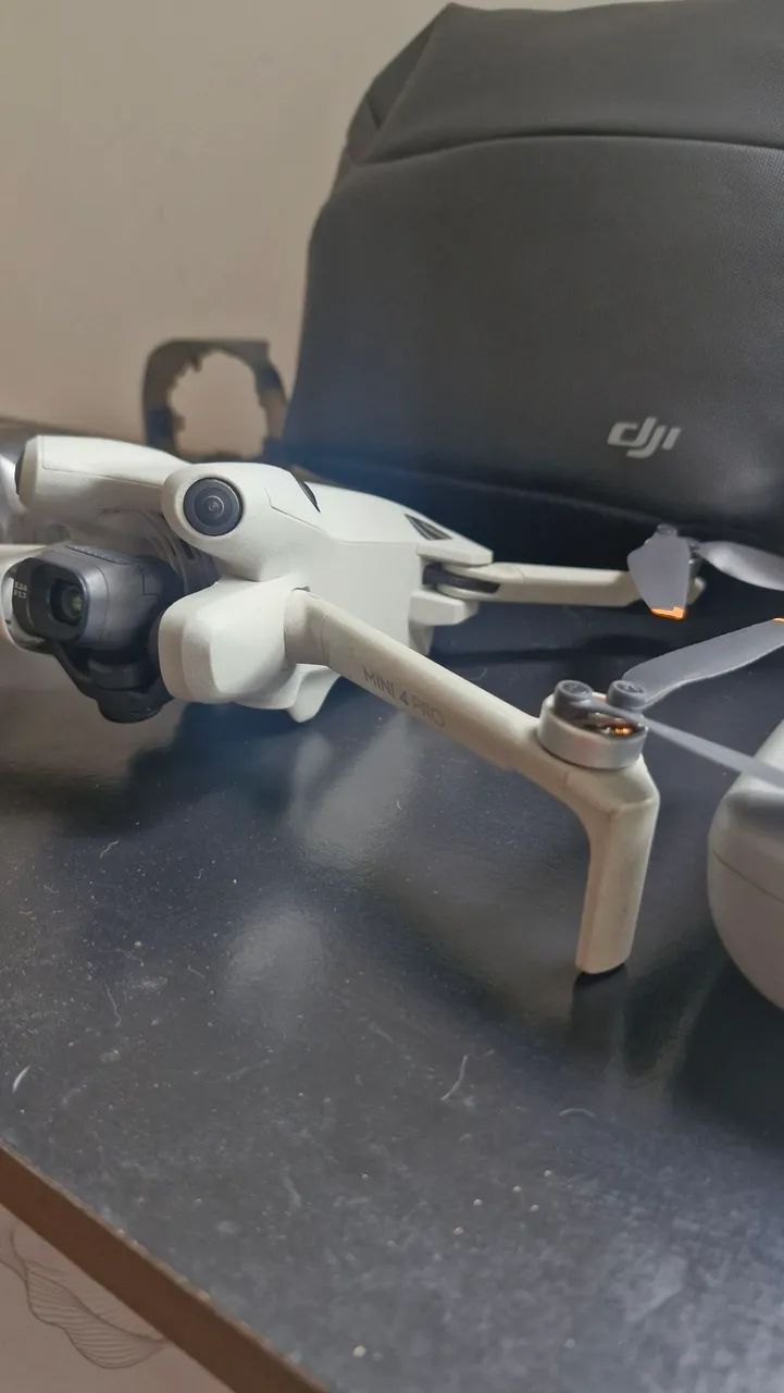 Drone Mini 4 Pro Combo Fly More - Foto 3
