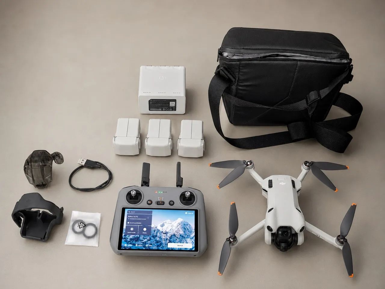 Drone DJI Mini 4 Pro Fly More Combo RC2 - Completo | Excelente Estado