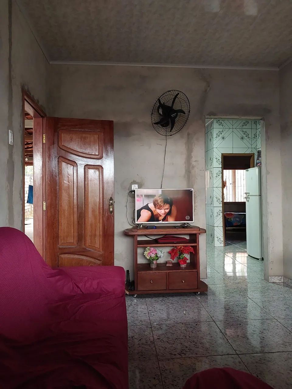  VENDO EXCELENTE CASA EM SALINAS