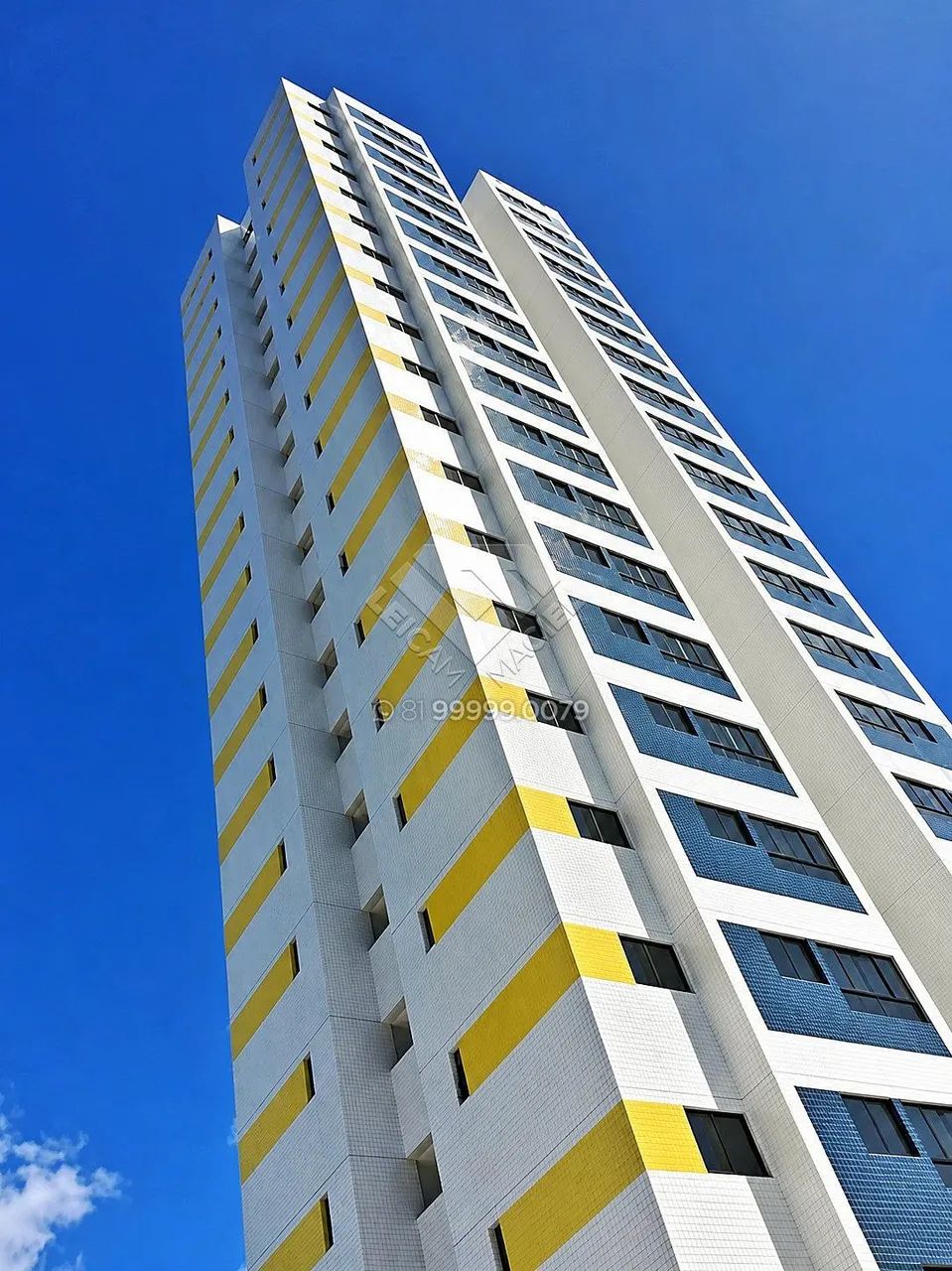 Apto com 2 quartos (1 suíte), móveis planejados. Andar Alto! - Foto 2